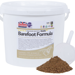 Barefoot Formula, feedmark, kopytá, praskajúce kopytá, lámajúce kopytá, výživa kopýt, regenerácia kopýt, rast kopýt, bosé kopytá, výživový doplnok pre kone, výživový doplněk pro kone